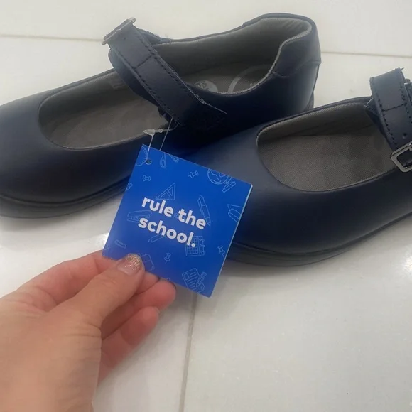 Stride Rite shoes -NEW-NEVER WORN! Full grain leather & slip resistant sole